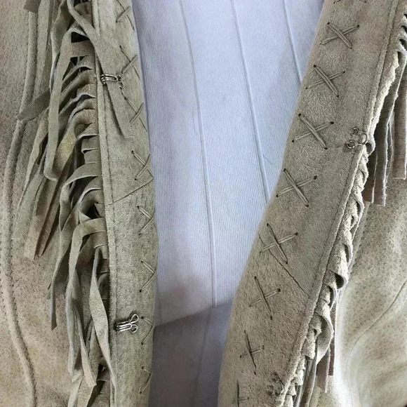 Pamela McCoy Collection Size M Oatmeal Beige Suede 100% Leather Jacket Fringe - Picture 6 of 8